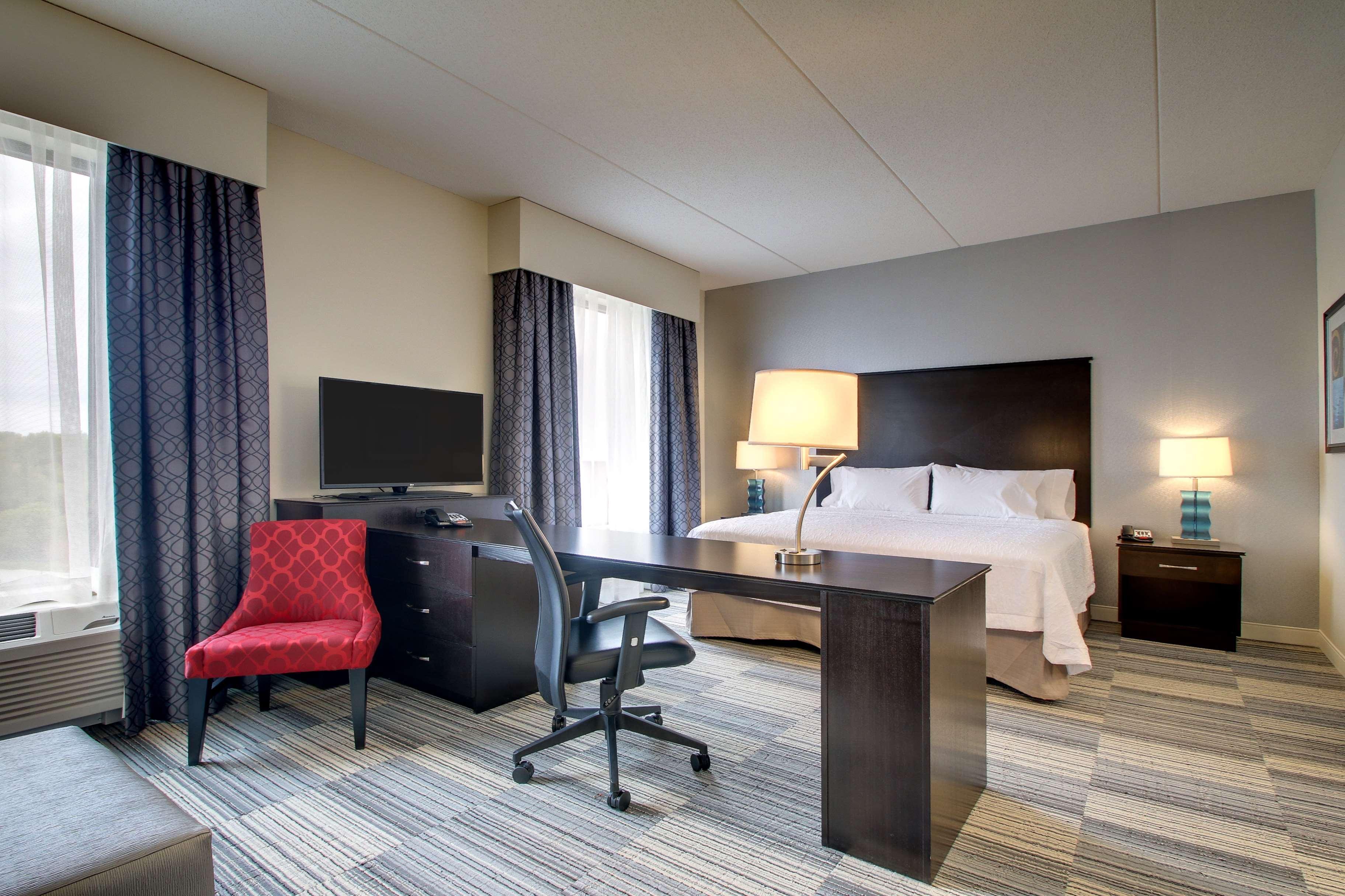 Hampton Inn & Suites Greenville Airport Exterior foto
